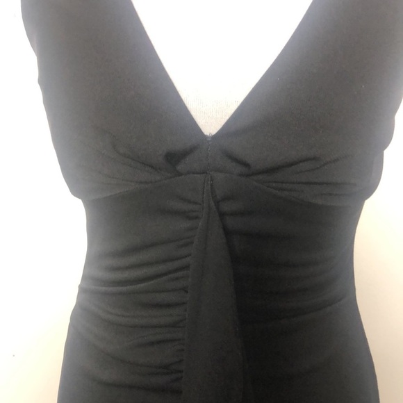 Black scrunch front ripple down v neck dress size small - Picture 11 of 14